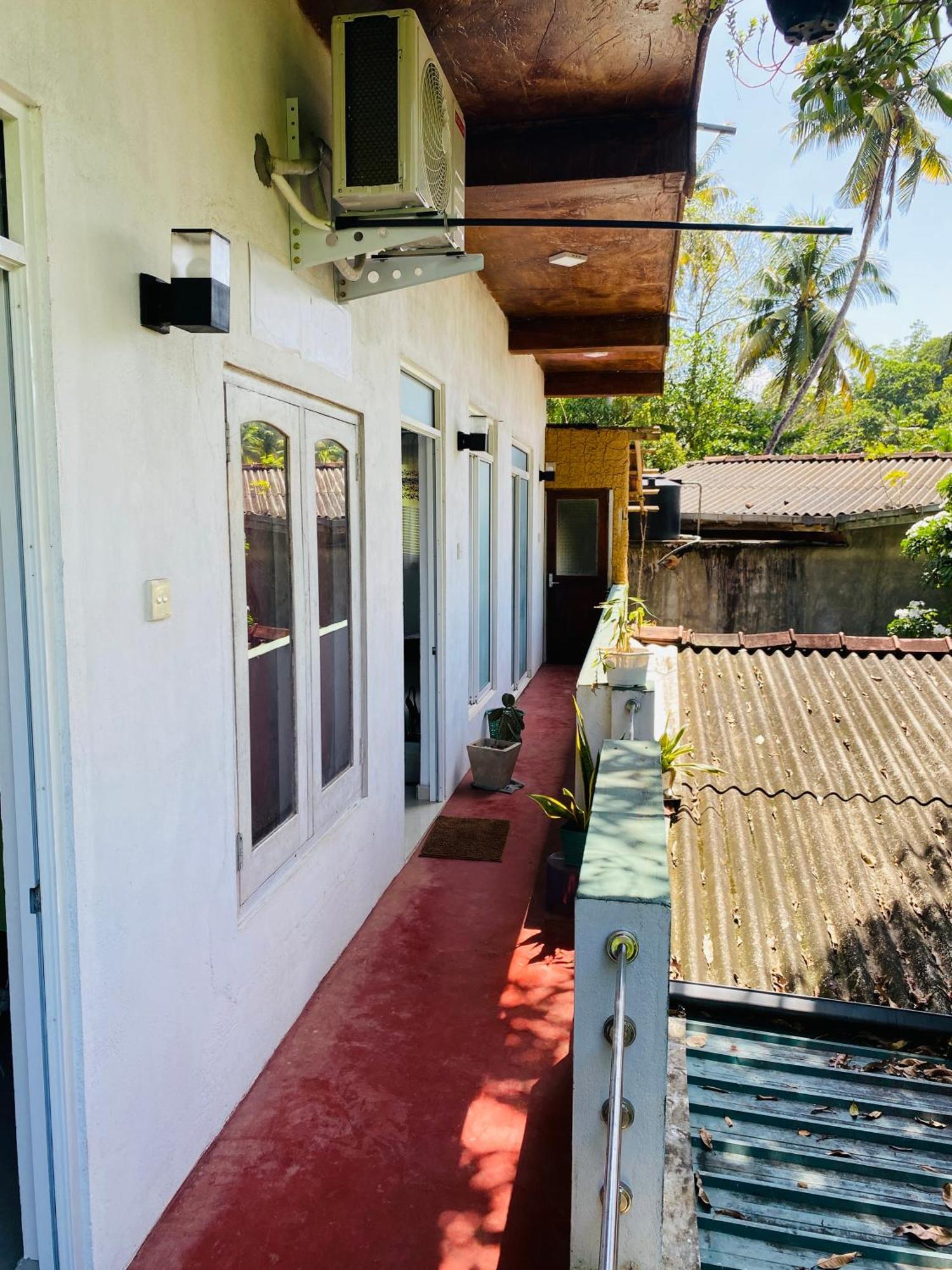 Little Mount Guest House Mirissa Luaran gambar